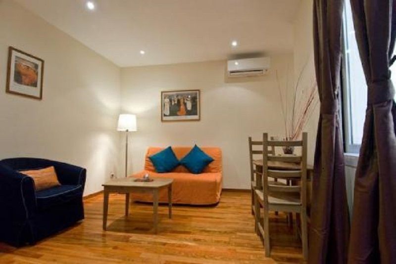 Prado Apartments Madrid Eksteriør bilde